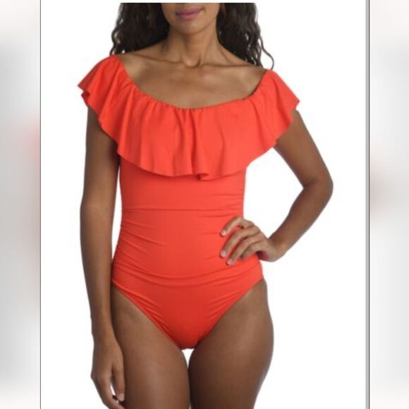 NWT LA BLANCA Island Ruched Off-The-Shoulder One-Piece Swimsuit - Picture 1 of 3